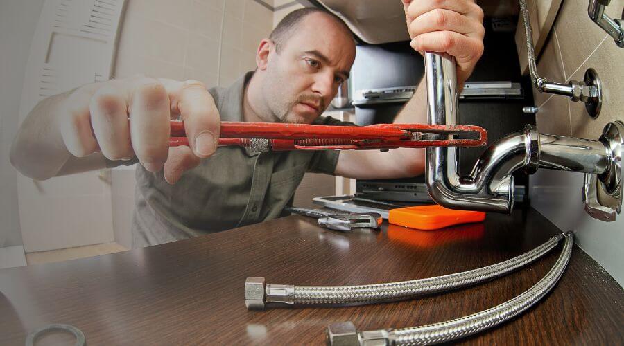 Local annual plumbing maintenance in Leon, OK